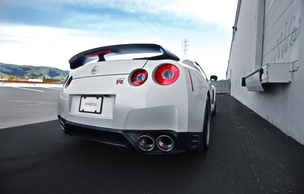 Picture white, the sky, clouds, nissan, white, sky, gtr, back