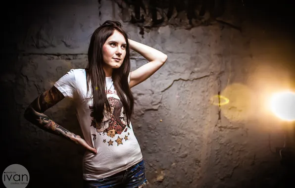 Girl, brunette, t-shirt, COSMOSTARS