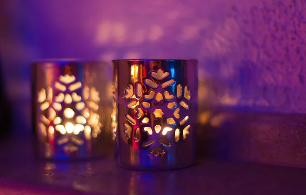 Picture light, snowflakes, shadow, candles, candlesticks