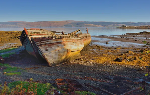 Nature, lake, blue, hills, shore, boat, old, boats