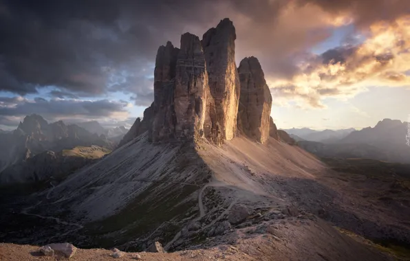 Mountain, The slopes, Paths