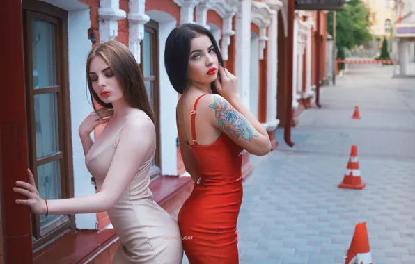 Picture pose, style, street, figure, dress, tattoo, two girls, model