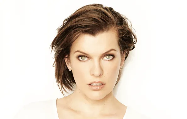 Look, portrait, makeup, actress, Milla Jovovich, Milla Jovovich, hair, white background