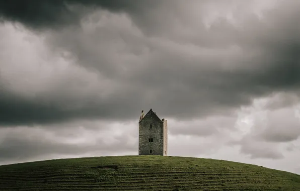 Picture the storm, tower, hill