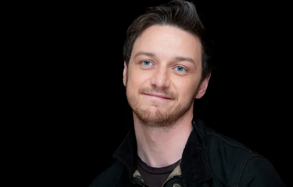 Portrait, black background, actor, James McAvoy, James McAvoy