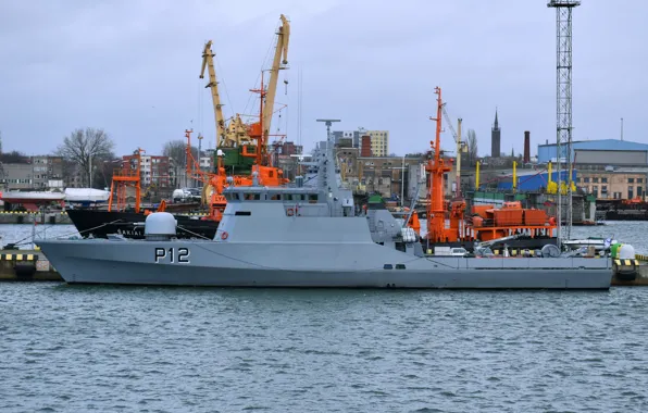 Port, Navy, Dzukas
