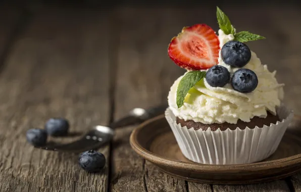 Berries, Board, blueberries, strawberry, plate, cake, plug, mint