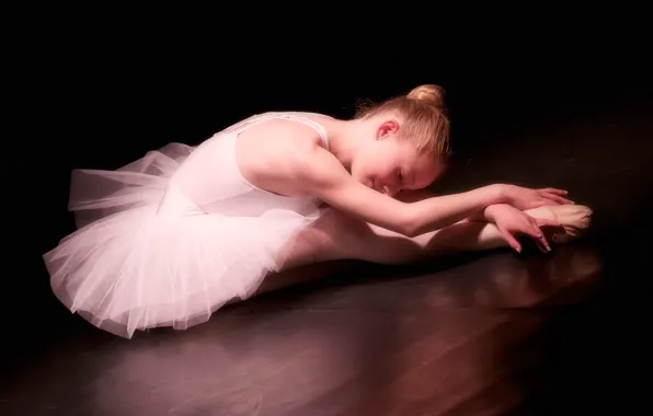 Picture girl, ballerina, Pointe shoes