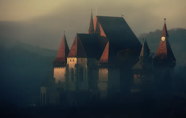 Fog, castle, architecture, Romania, Alexander Perov