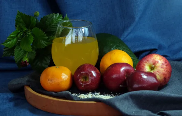 Leaves, apples, glass, juice, red, fabric, drink, fruit