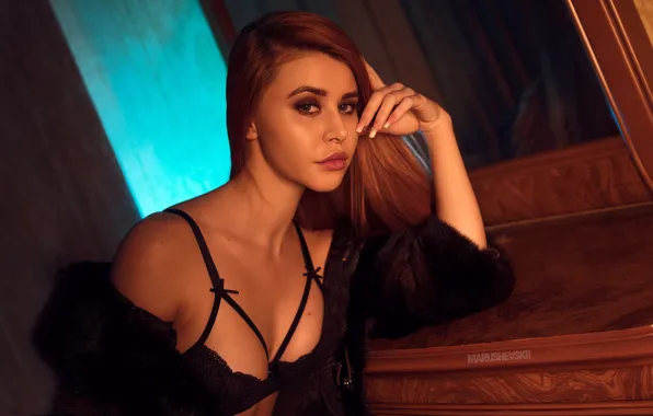 Look, sexy, pose, model, makeup, mirror, hairstyle, coat