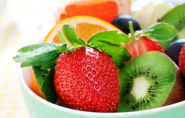 Berries, orange, kiwi, strawberry, fruit, fruit, orange, strawberry