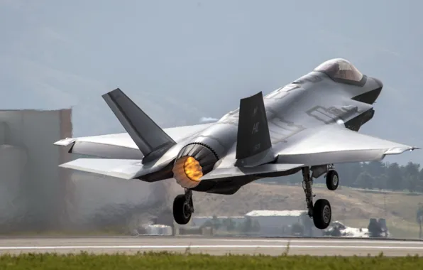 Picture Lightning II, F-35, Lockheed Martin, family unobtrusive multifunction, fighter-bomber of the fifth generation