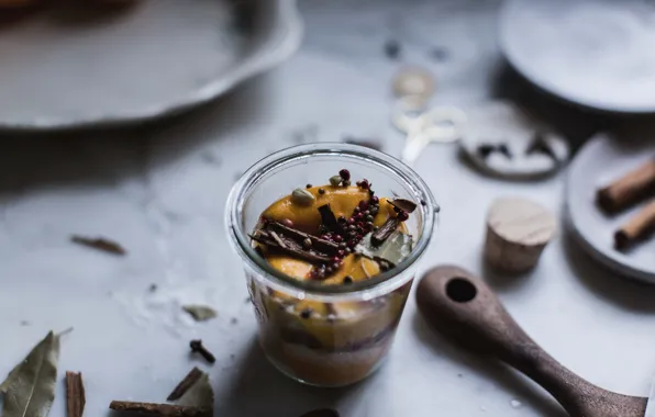 Lemon, spices, preserve