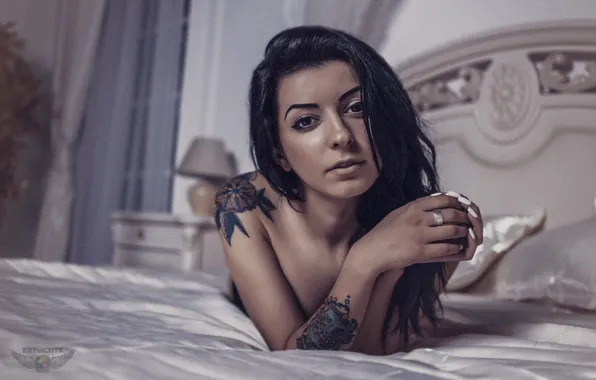 Look, girl, sweetheart, tattoo, bed, photographer, face, Andrew Krymowski