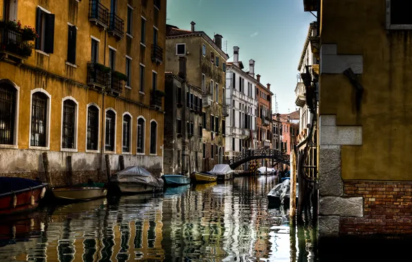 Picture building, boats, Italy, Venice, the bridge, Italy, bridge, street
