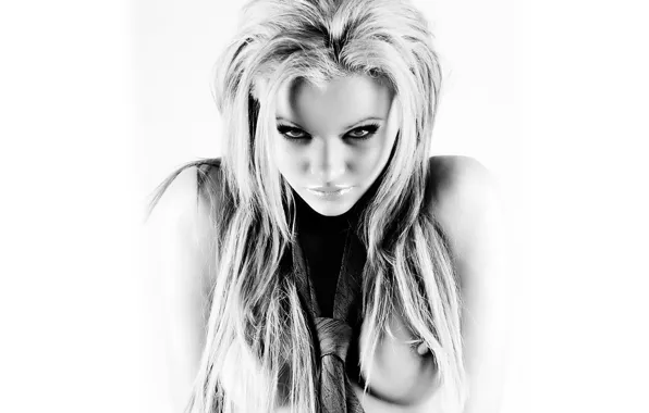 Model, Black &amp; White, Bung, Rosi Ivanova