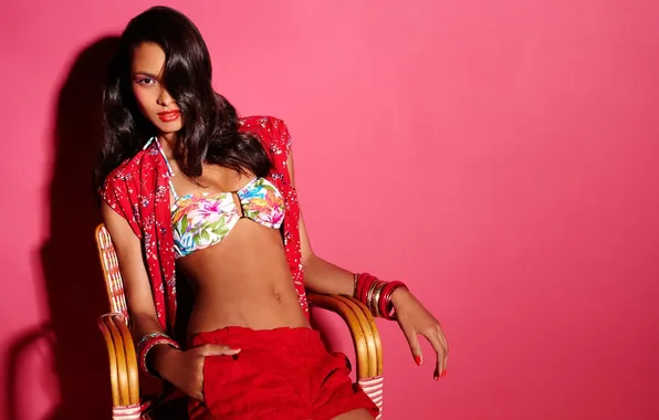 Look, model, hair, brunette