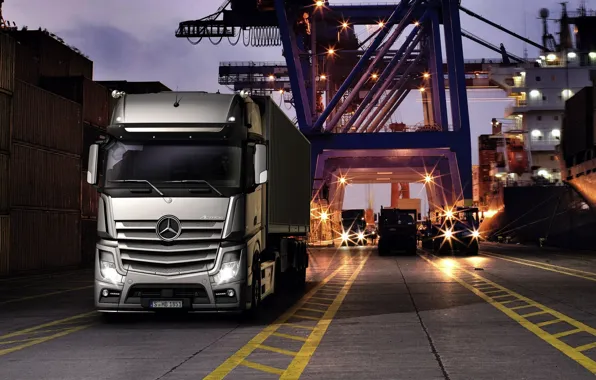 Free download Mercedes Benz Actros Truck Wallpaper HD New Best Collection  [1366x768] for your Desktop, Mobile & Tablet | Explore 92+ Mercedes Truck  Wallpapers | Fire Truck Wallpaper, Truck Wallpapers, Monster Truck  Backgrounds