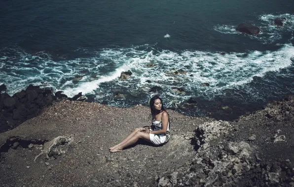 Wave, girl, pose, feet, brunette, sitting