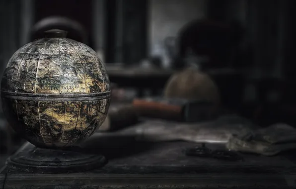 Picture table, background, globe