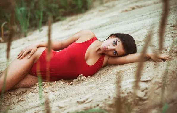 Grass, look, pose, model, makeup, figure, brunette, hairstyle