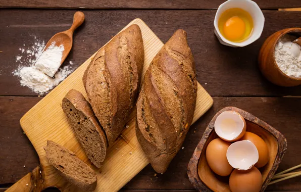 Picture eggs, bread, flour