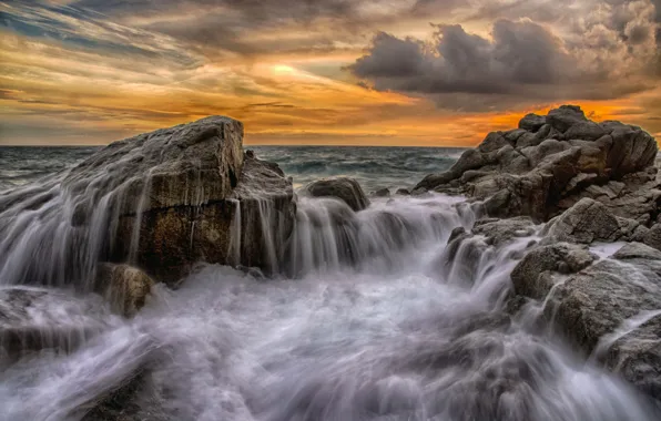 Picture sea, wave, the sky, squirt, clouds, storm, stones, rocks