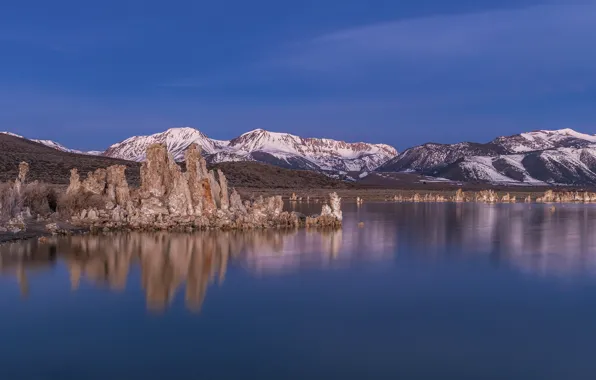 Picture mountains, lake, CA, USA, California, Mono Lake