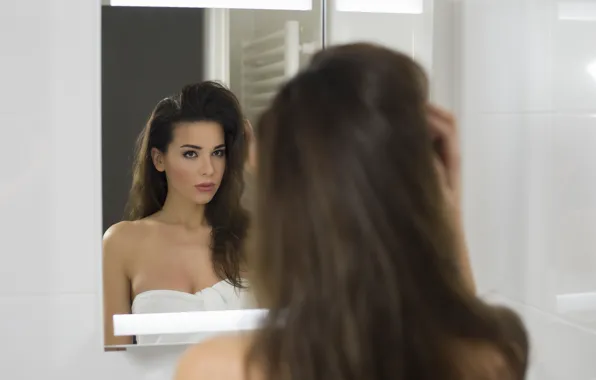 Picture girl, face, mirror, beauty
