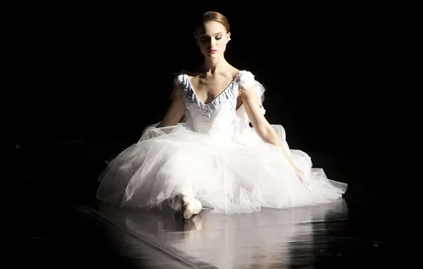Picture ballerina, Natalie Portman, black Swan