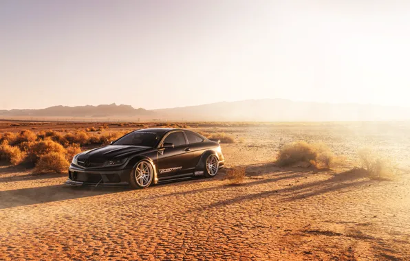 Picture design, desert, Mercedes, car, rays of light