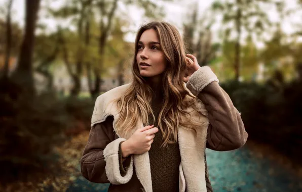 Girl, trees, pose, makeup, hairstyle, brown hair, beauty, nature