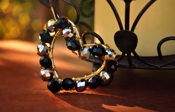 Picture table, heart, shadow, beads, heart, black, bokeh, silver