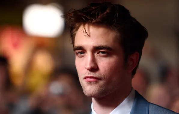 Look, actor, Robert Pattinson
