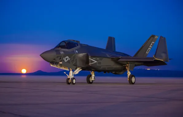 Sunrise, fighter, bomber, the airfield, Lightning II, F-35C, Lockheed Martin