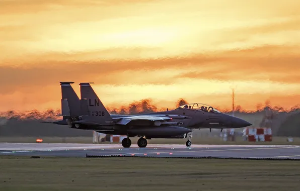 Picture fighter, Eagle, the airfield, F-15E