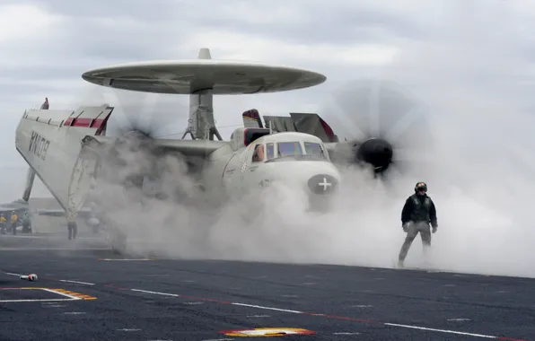 Smoke, deck, the plane, deck, Hawkeye, far, detection, radar