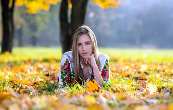 Picture autumn, look, girl, foliage, hair, bokeh