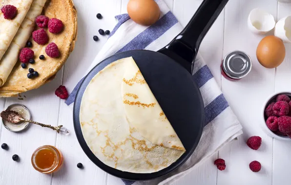 Raspberry, eggs, pancakes, pan