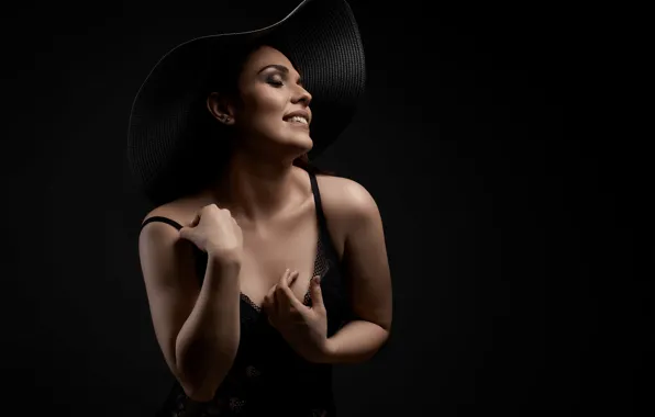 Picture hat, dress, Karla, the dark background