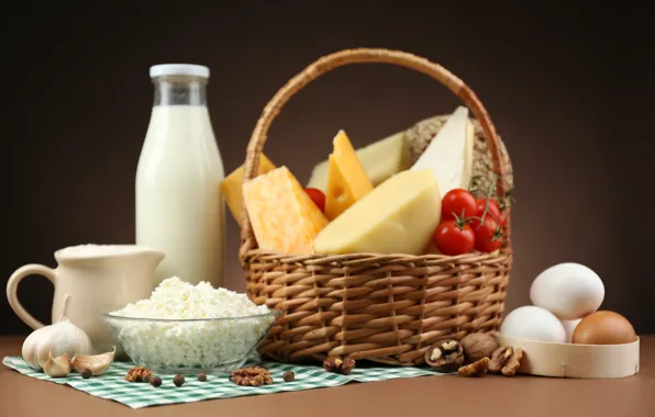 Picture basket, bottle, eggs, cheese, pepper, pitcher, tomatoes, garlic