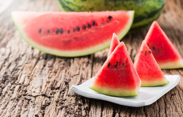 Picture berries, slices, watermelon