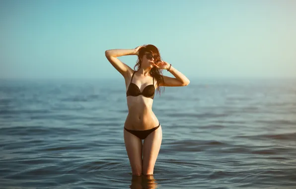 Sea, swimsuit, water, girl, pose, figure, glasses, bikini