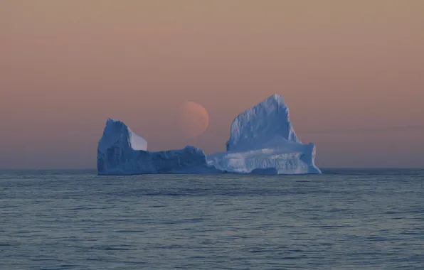 The evening, iceberg, Antarctica, pale moon, the Pacific sector of the southern ocean, the Ross …