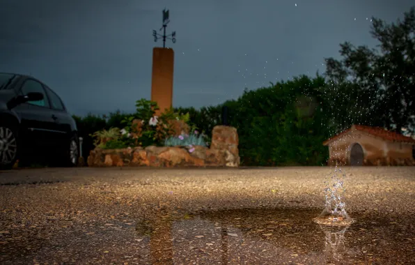 Macro, squirt, night, puddle