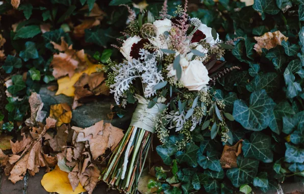 Picture autumn, leaves, flowers, roses, bouquet, wedding