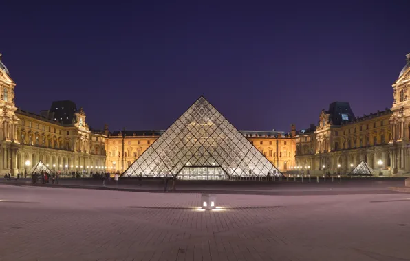 Paris, The Louvre, Museum