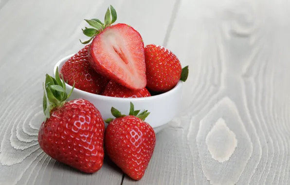 Picture wood, cup, table, strawberries