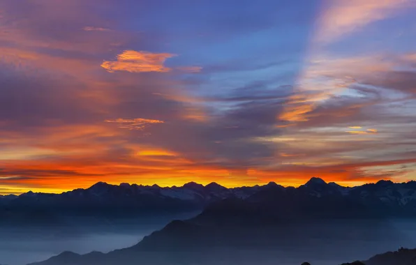 Picture the sky, sunset, mountains